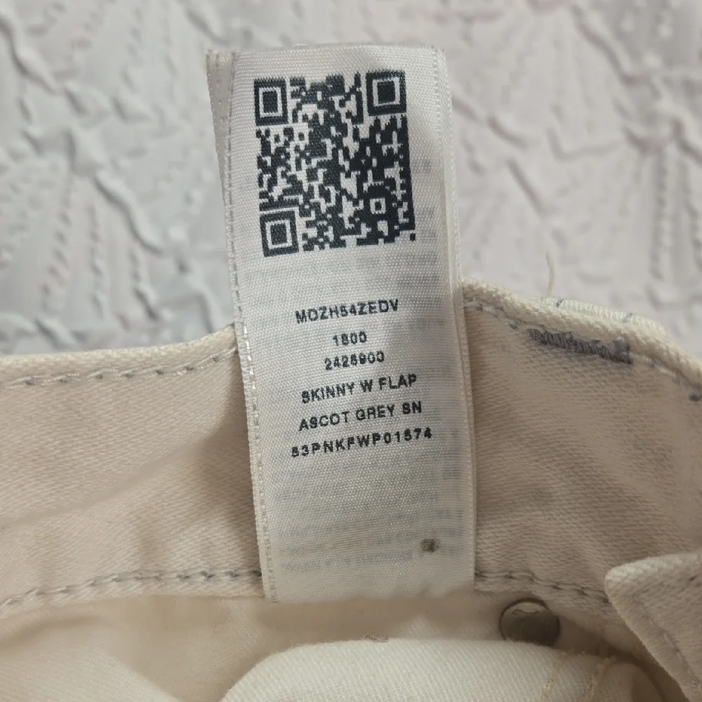 True Religion Men's Straight Jeans - See All Photos/Description